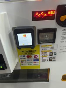 Pembayaran tanpa tunai vending machine